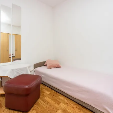 Pavica * 德拉马利