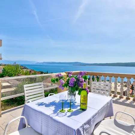 Pavica Apartment Dramalj